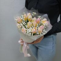 Купить из тюльпанов и гипсофилы с доставкой в Магнитогорске
