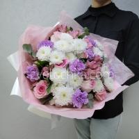 Фото "Сон наяву" пышный букет с розами, альстромерией, хризантемой и гвоздиками