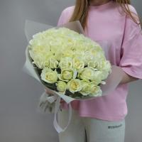 Фото Букет из 51 белой мини розы