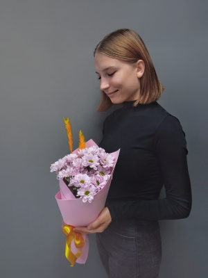 Букет из хризантем "Лунтик"