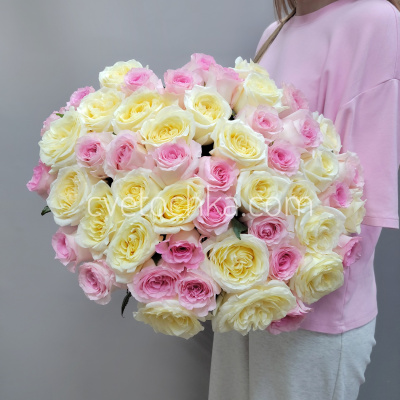 Букет из 51 Эквадор 50 см нежный микс